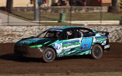 LESTER WINS AT LISMORE!