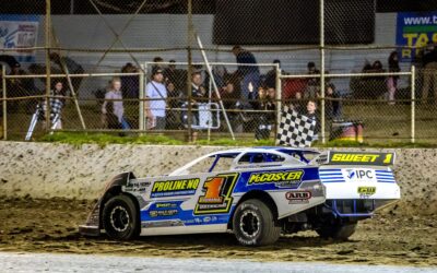PASCOE CLAIMS SECOND SSA SUPER SEDAN TASMANIAN TITLE!